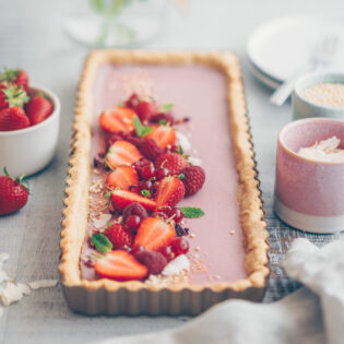 strawberry tarte simplyv new-3